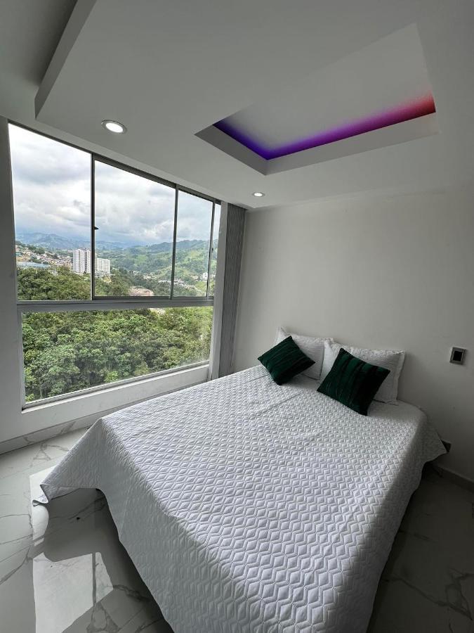Moderno Apartamento Con Vista A Las Montanas Lägenhet Manizales Exteriör bild